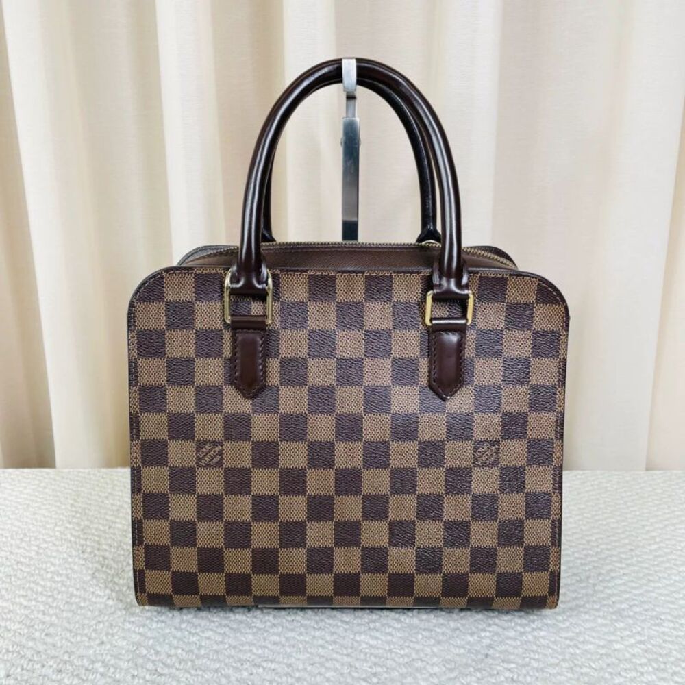 Louis Vuitton Women Pre-Loved Bag Very Good Condition